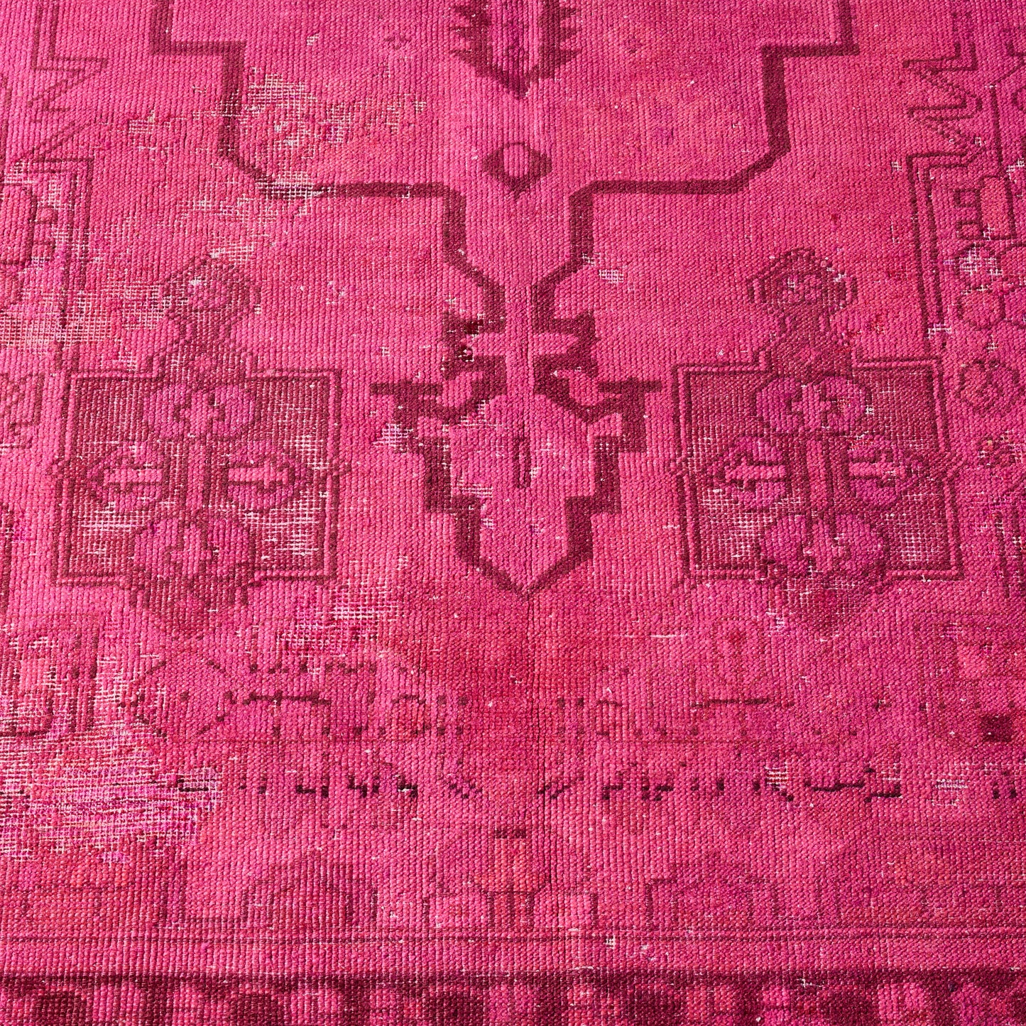 Vintage Hot Pink Viola Rug, 4'3 x 8'4
