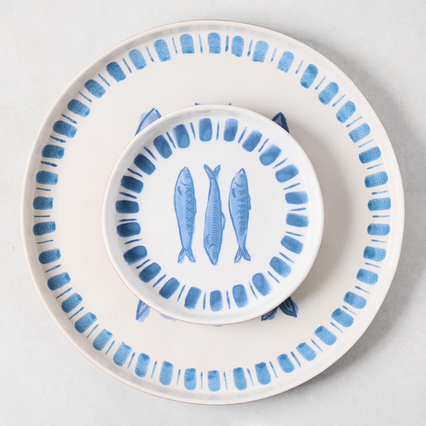 Hand-painted blue sardine terracotta salad plate with white glaze, 12.6"Dia.