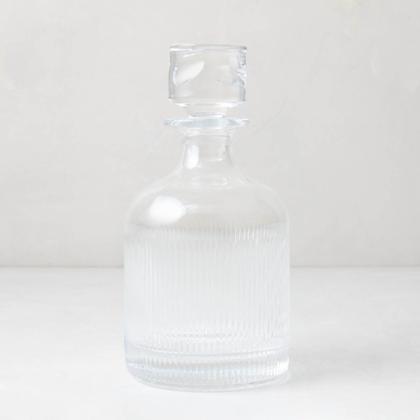 Tratto Ribbed Eco-Crystal Decanter, clear lead-free crystal with vertical ribbed design.