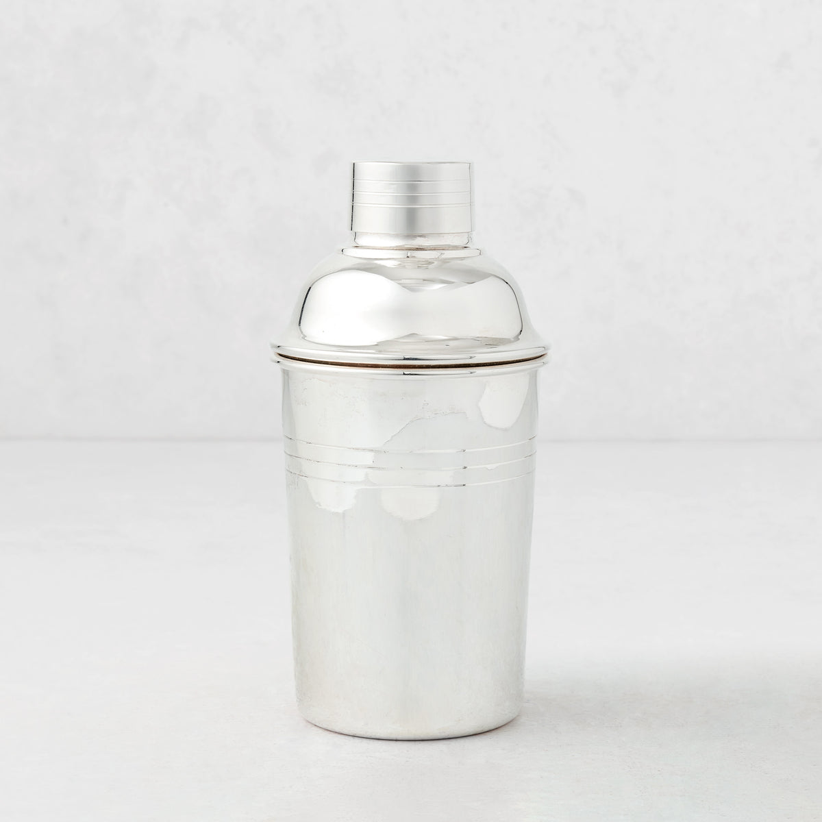 Vintage Silverplate Aurelia Lined Shaker