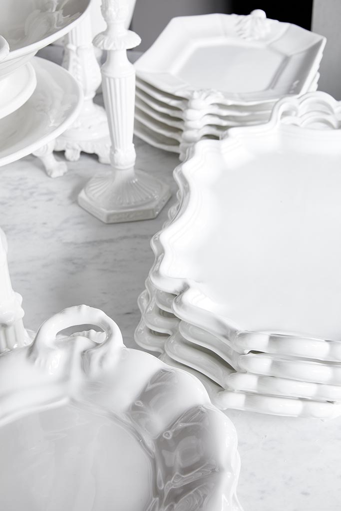 classic platter serving dinner party pretty sleek