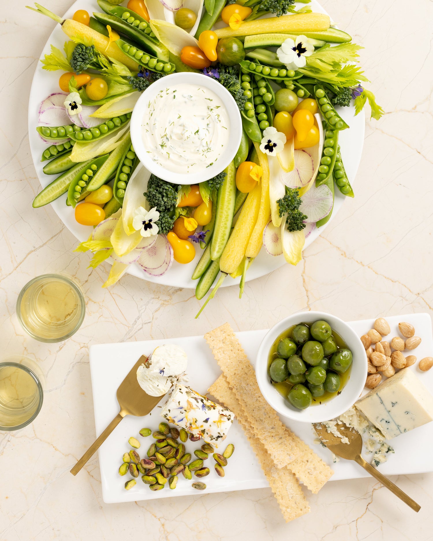 APPETIZERS & HORS DOEUVRES