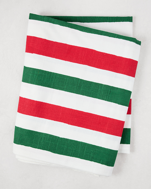 Tablecloths & Runners