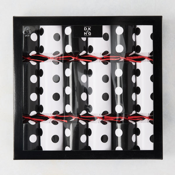 DKPolkaDotChristmasCrackers_gr