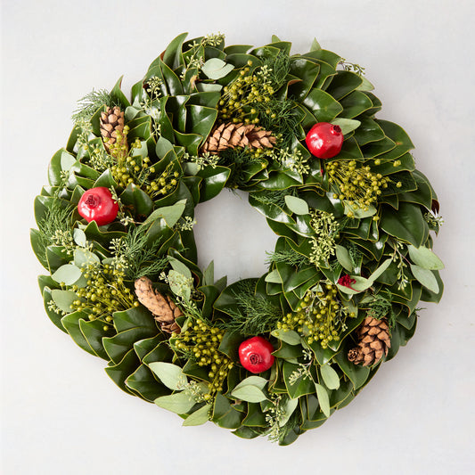 English Holiday Estate Wreath 24"