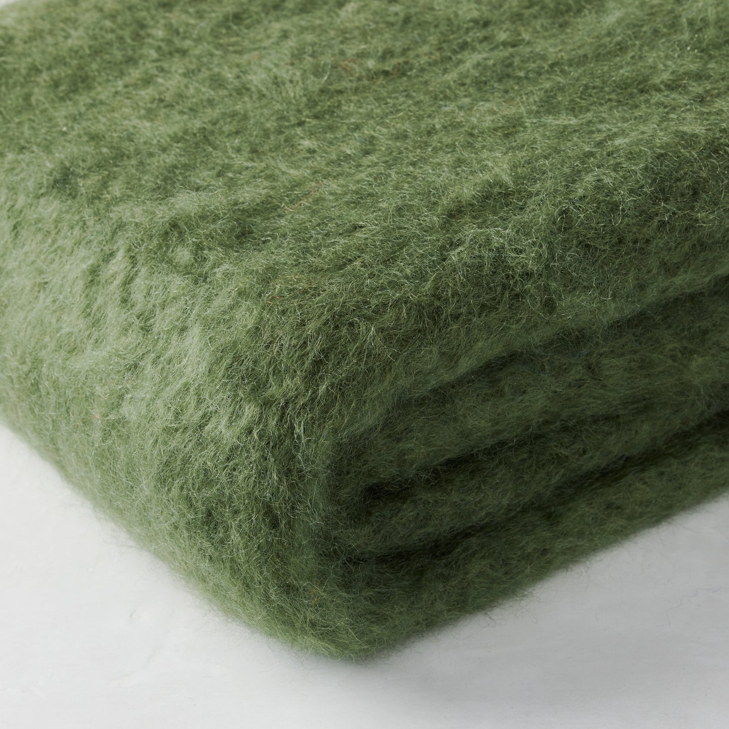 thick blanket mohair green 