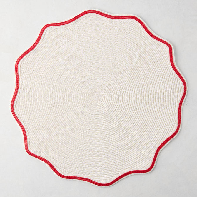 Red Piped Scalloped Edge Placemat