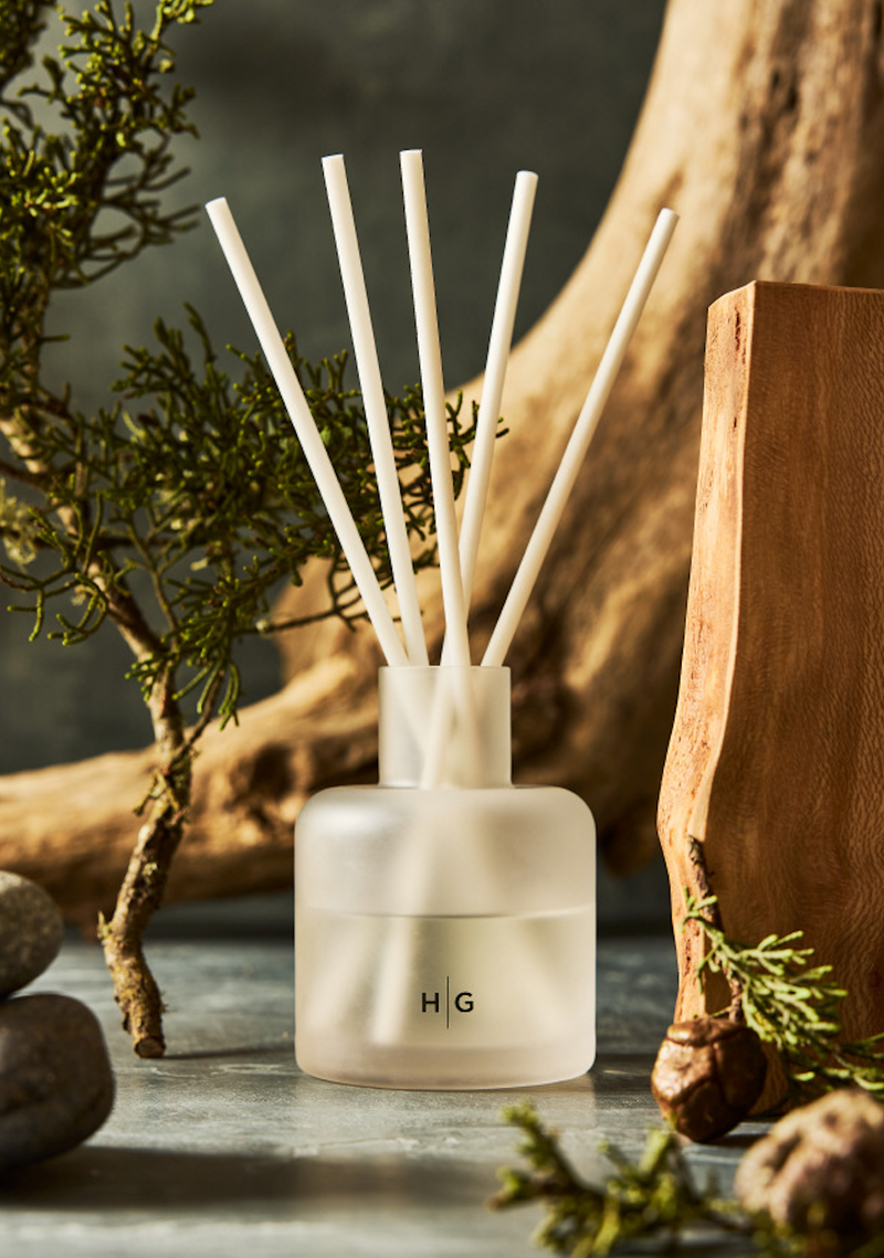 ROOM SPRAYS & DIFFUSERS