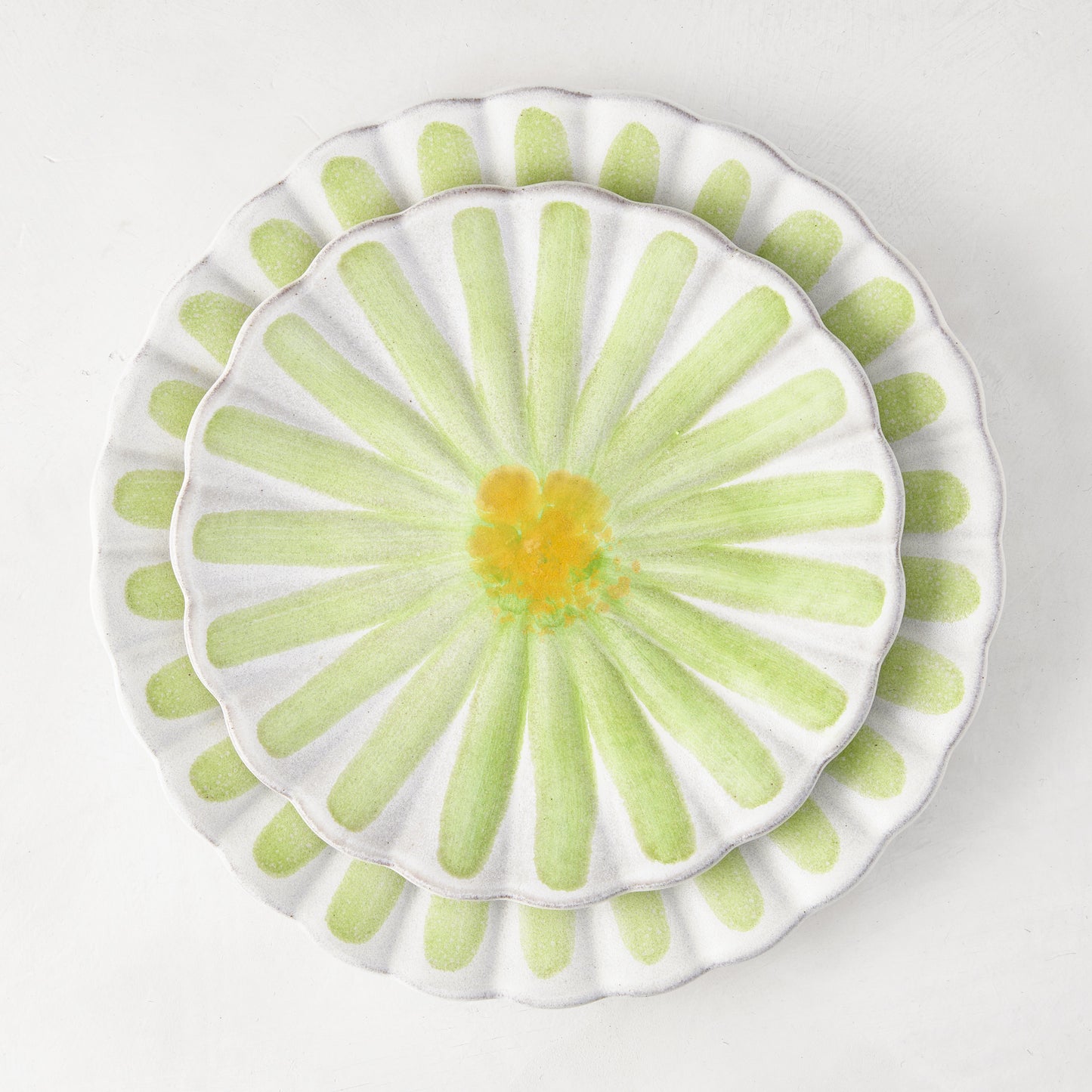 Sunkiss Daisy Painted Stoneware Appetizer Plate