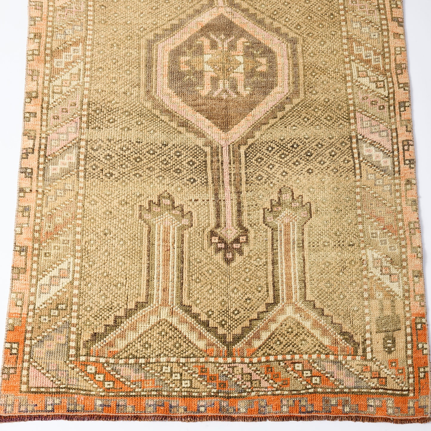 Vintage Linnea Runner Rug, 3'2 x 5'6