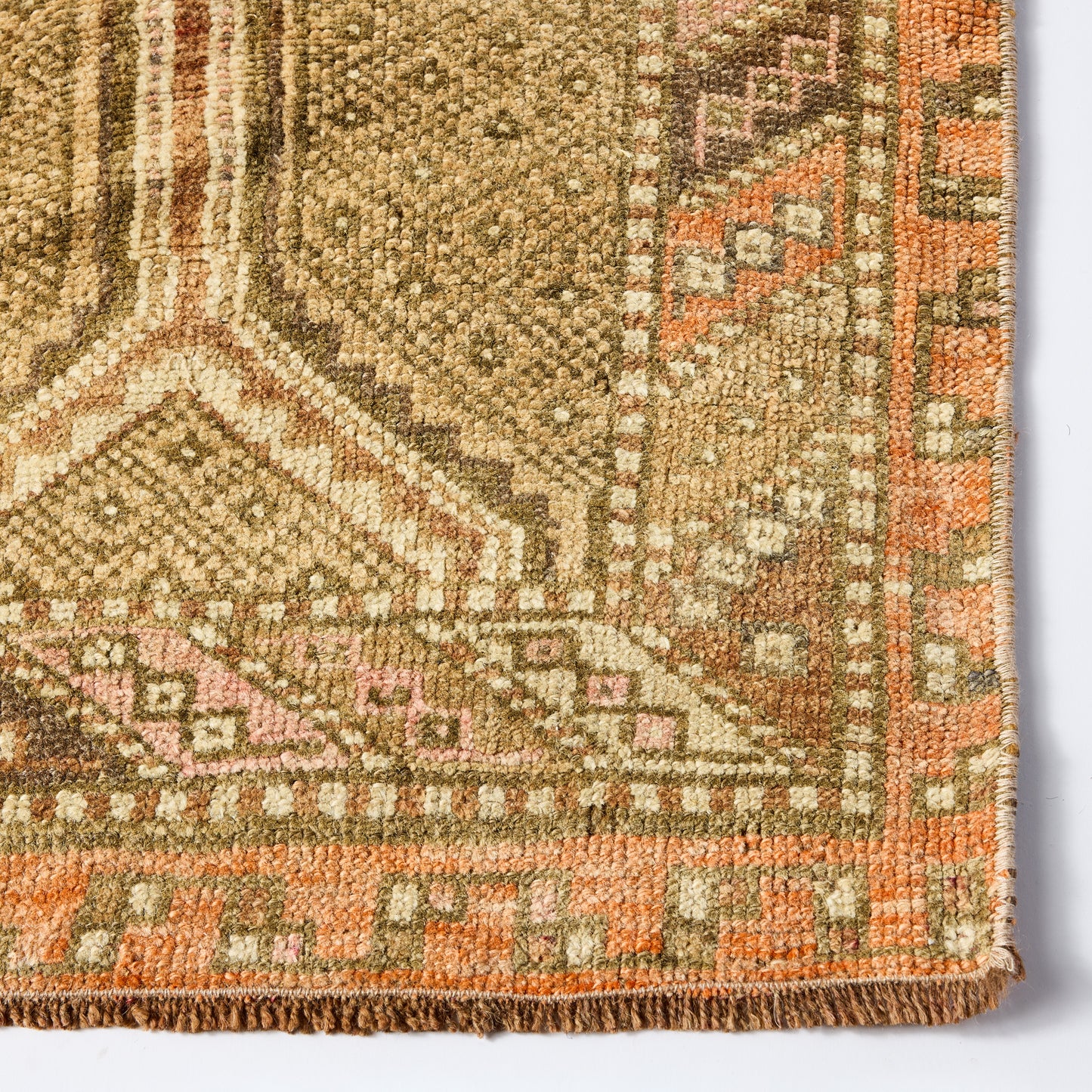 Vintage Linnea Runner Rug, 3'2 x 5'6