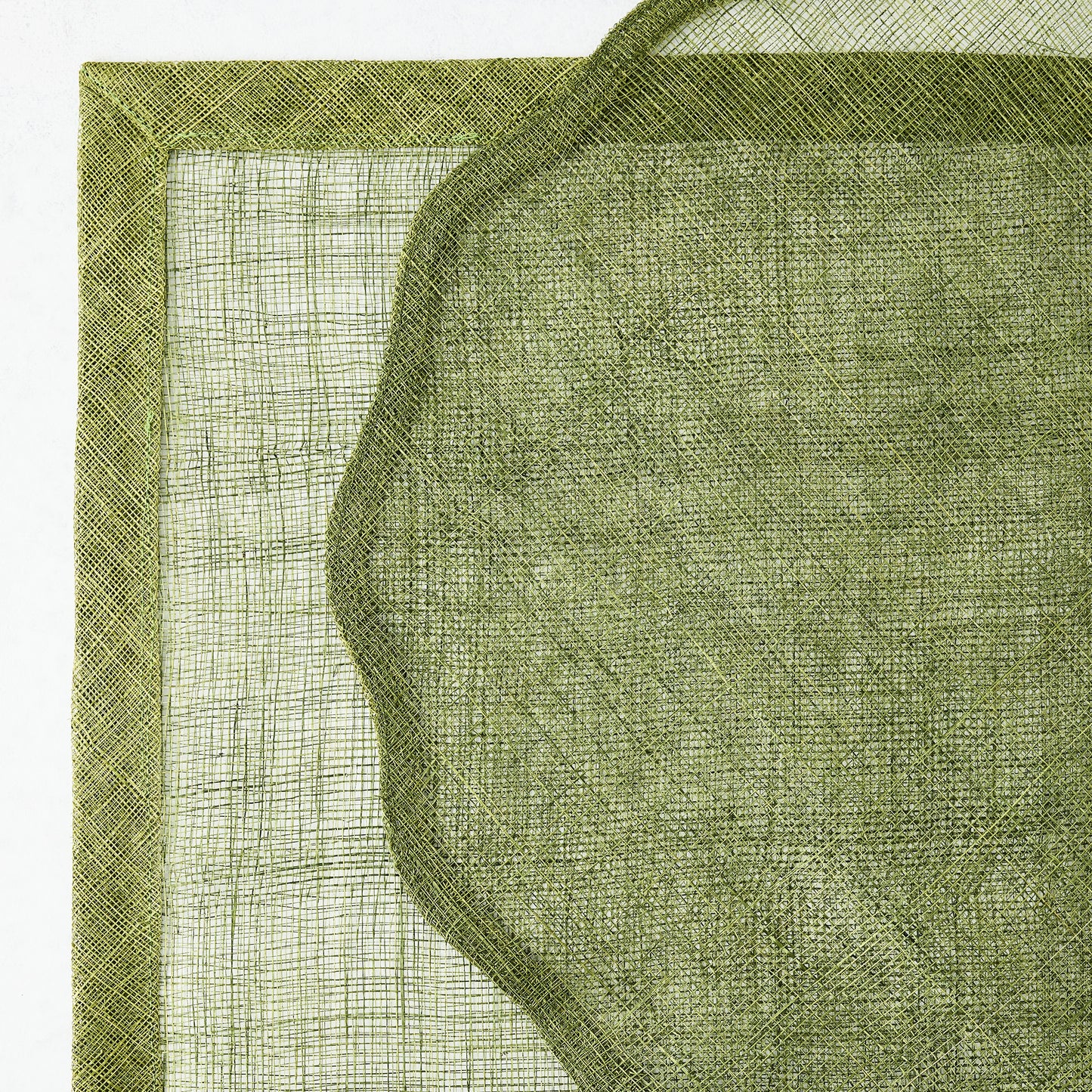 Aloe Green Tonal Newport Scallop Placemat