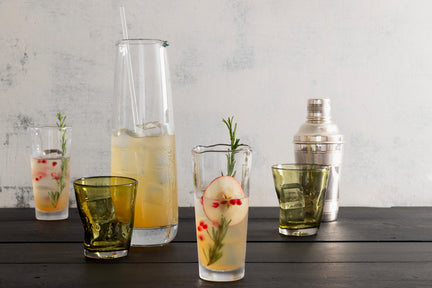 DIY Mason Jar Cocktail Kits Your Guests Will Adore - Zola Expert