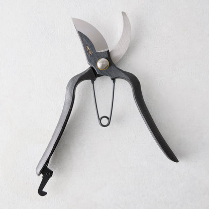 8"L Carbon Steel Sentei Garden Secateurs with black curved handles and silver clam blades.