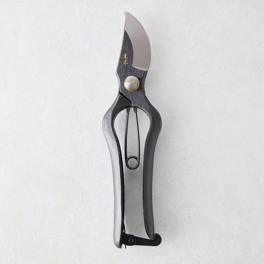 8"L Carbon Steel Sentei Garden Secateurs with dark gray clam blades and curved handles.