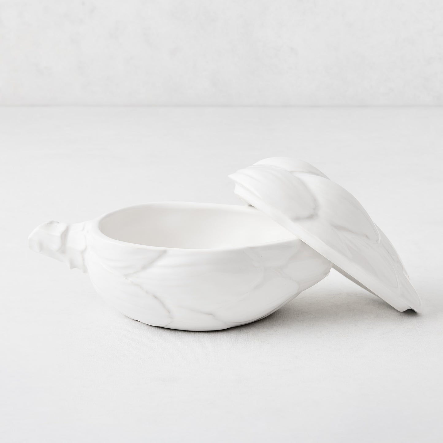 Ceramic Artichoke Bowl with Lid