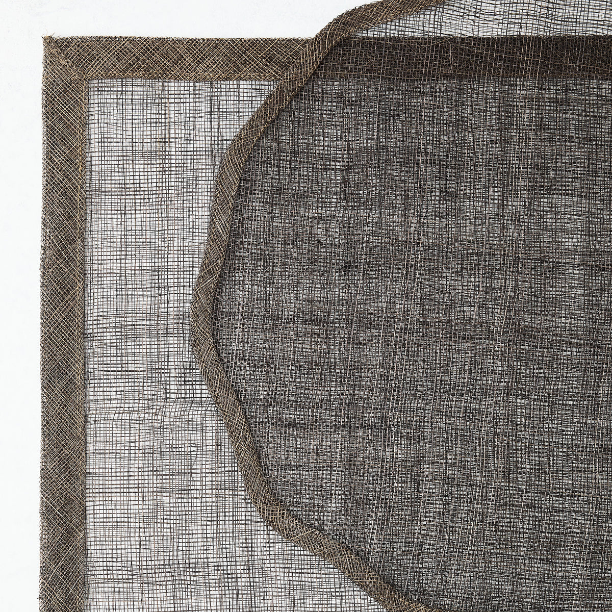 Chocolate Brown Tonal Newport Scallop Placemat