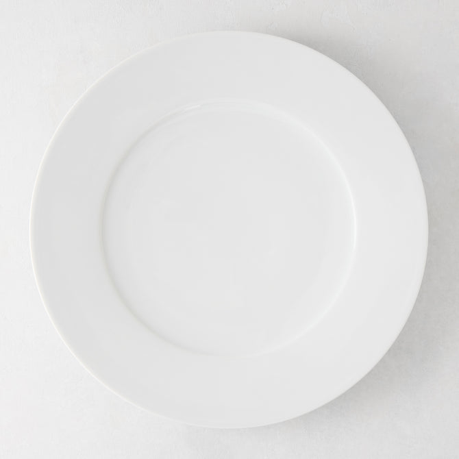 HG Classic 11" white porcelain dinner plate with clean, crisp lines.