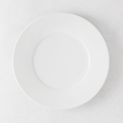 HG Classic Porcelain Salad Plate, 8.5" diameter, white, modern aesthetic.