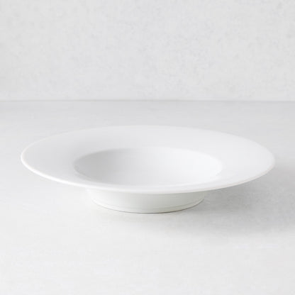 HG Classic white porcelain soup bowl/plate with wide rim, 9" diameter.