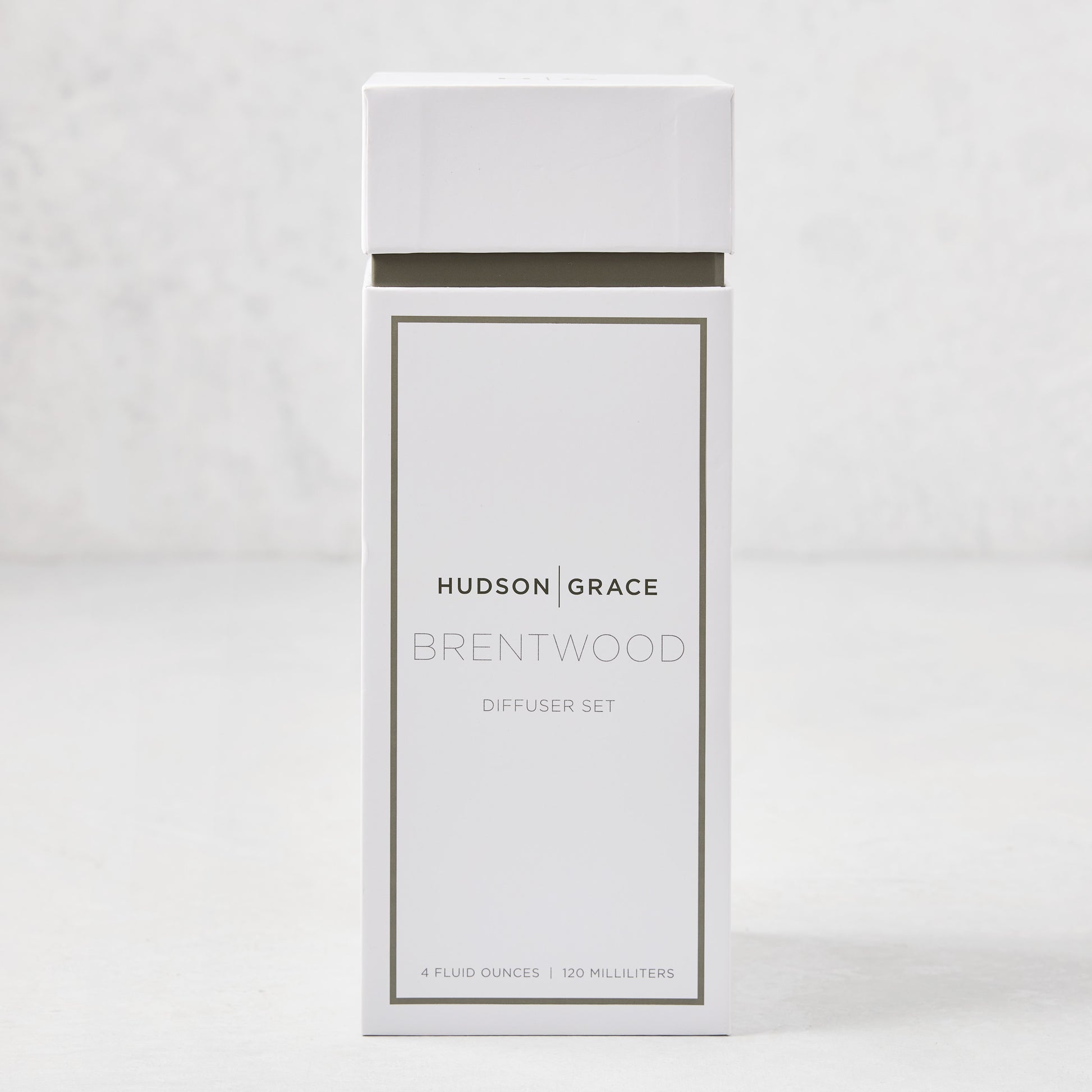 Hudson Grace Brentwood Diffuser Set, white rectangular box with brand and product name.