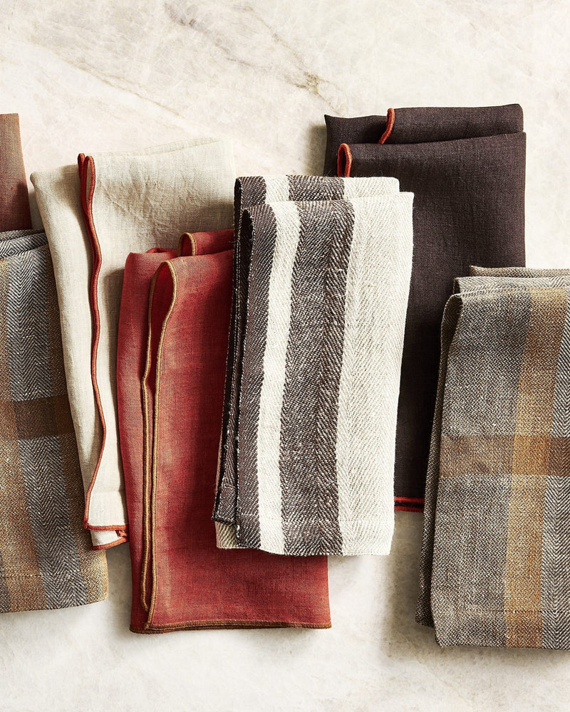 SHOP TABLE LINENS