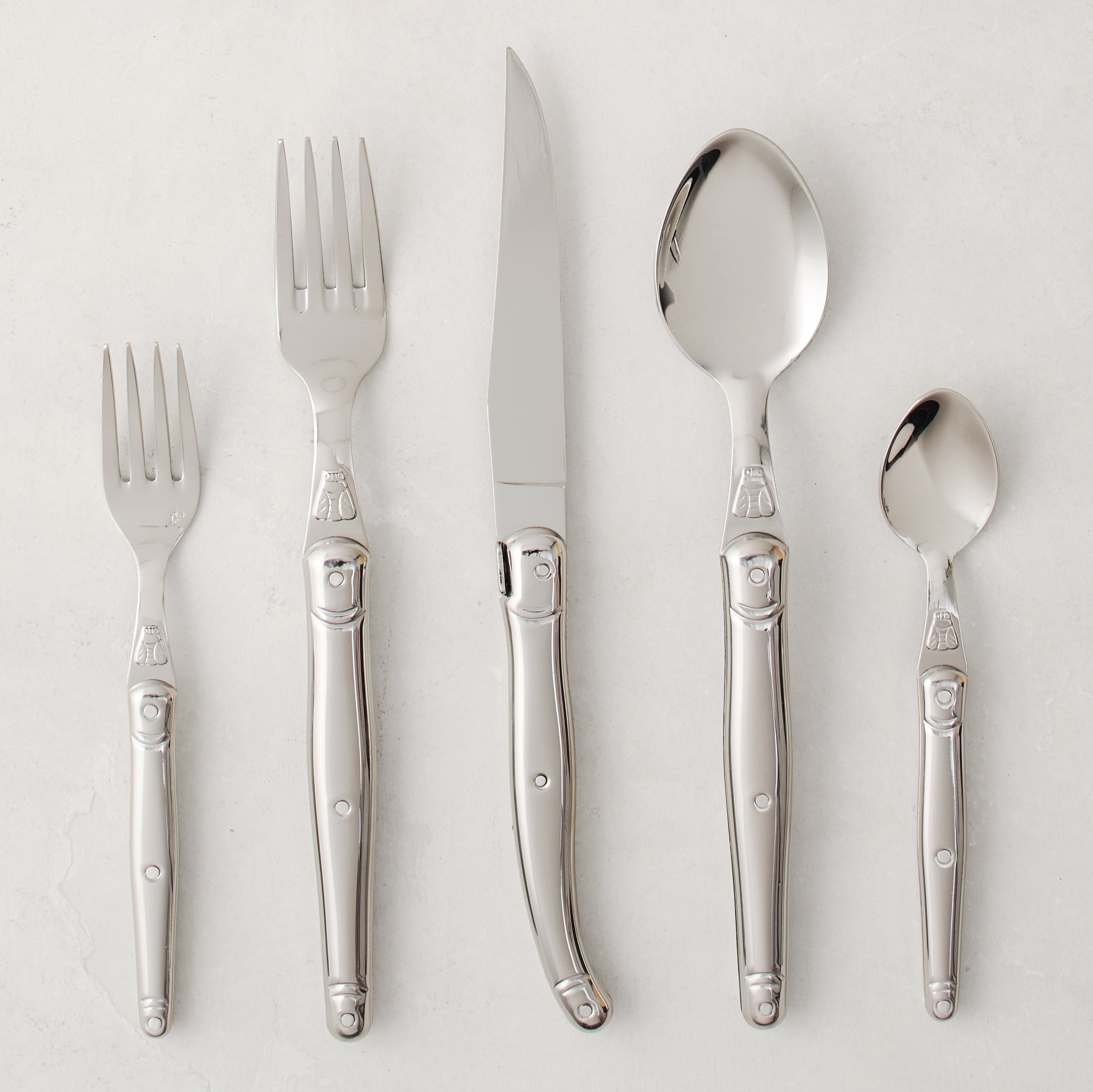 【John Biggin】【純銀継手 / 白蝶貝】ティーフォーク 2本 Jean Dubost Laguiole Stainless Steel 5-Piece Flatware Set - Hudson