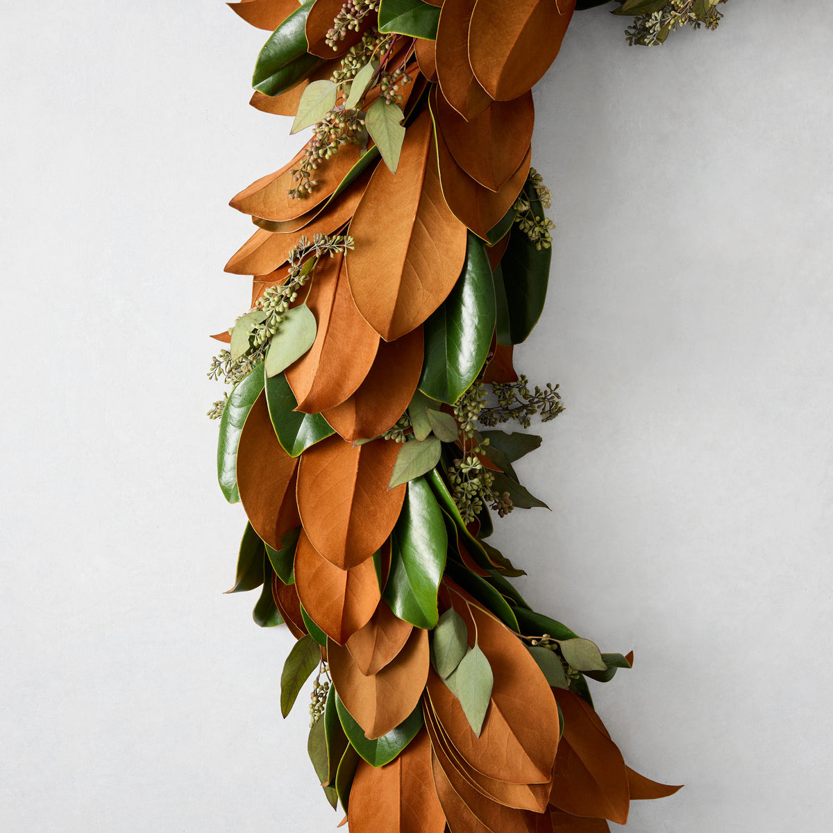 Magnolia with Seeded Eucalyptus Garland