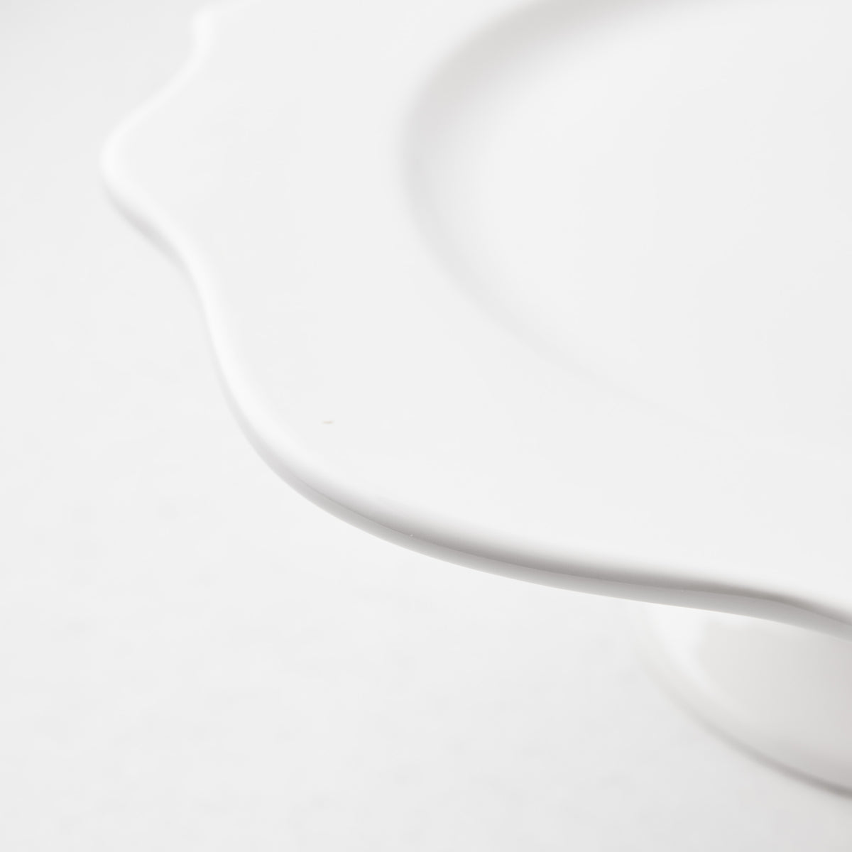 Modern Lungarno Ceramic Cake Stand