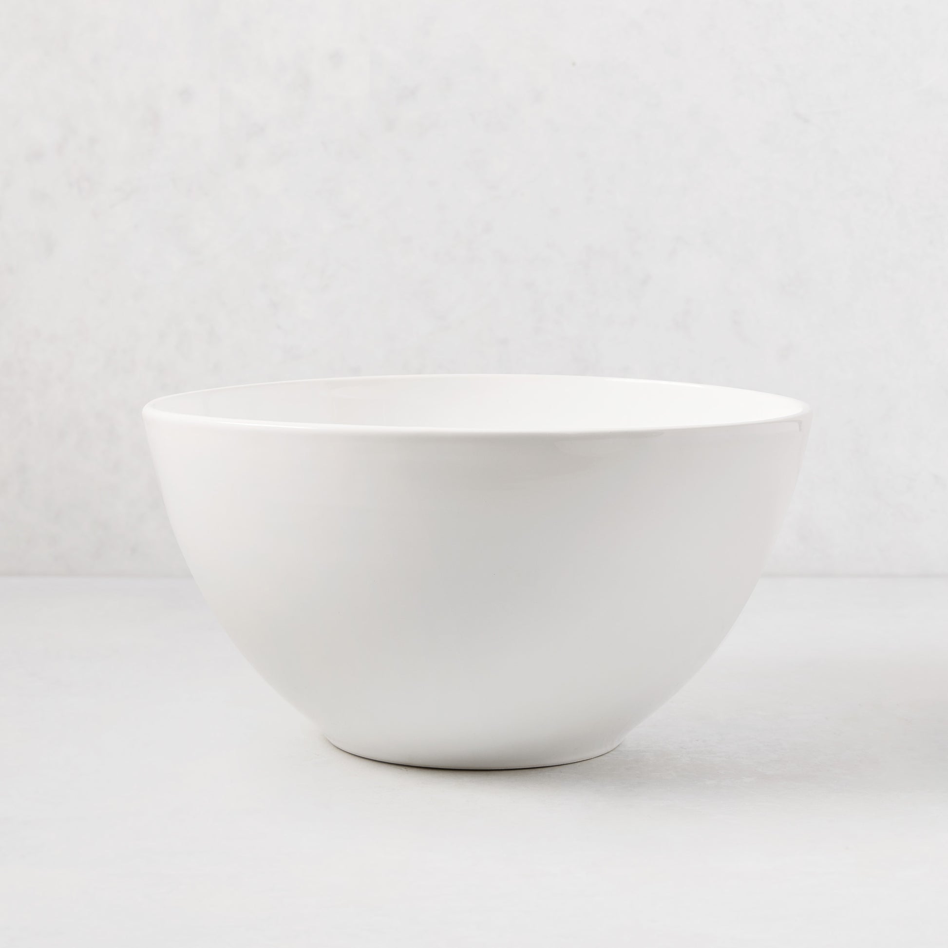 HG Modern Medium Ceramic Serve Bowl, white, 11"Dia, minimalist design.