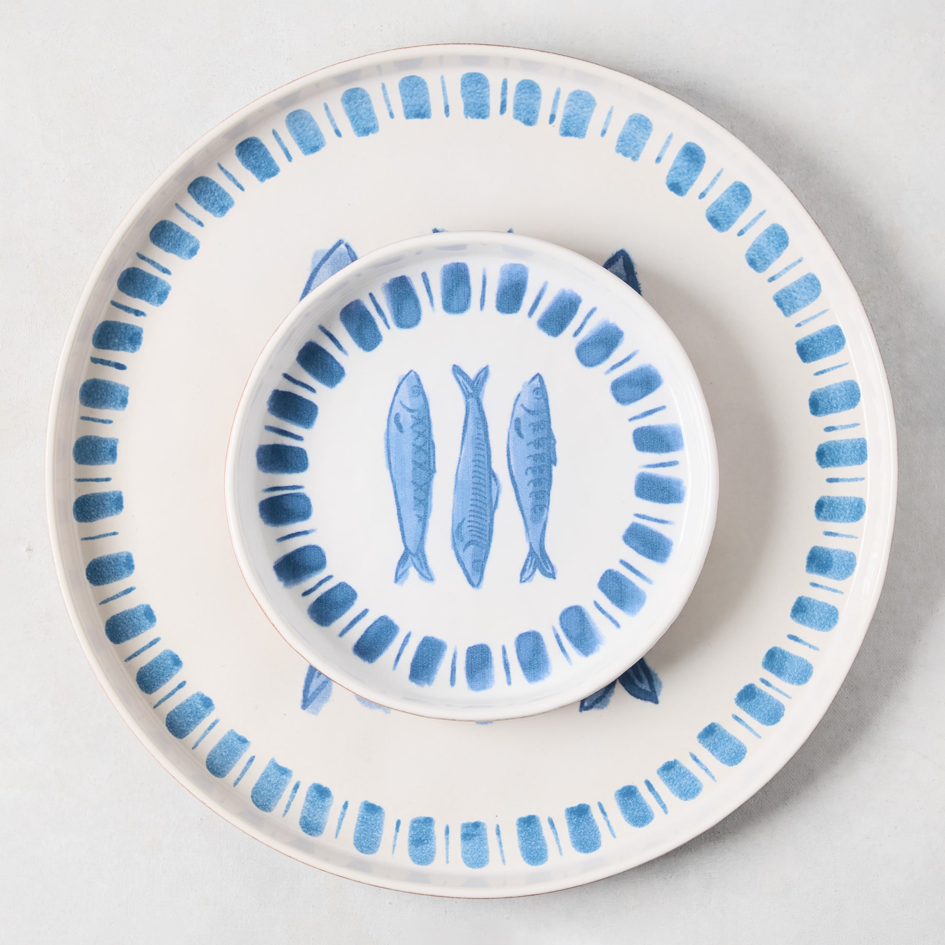 Hand-painted blue sardine terracotta salad plate with white glaze, 12.6"Dia.