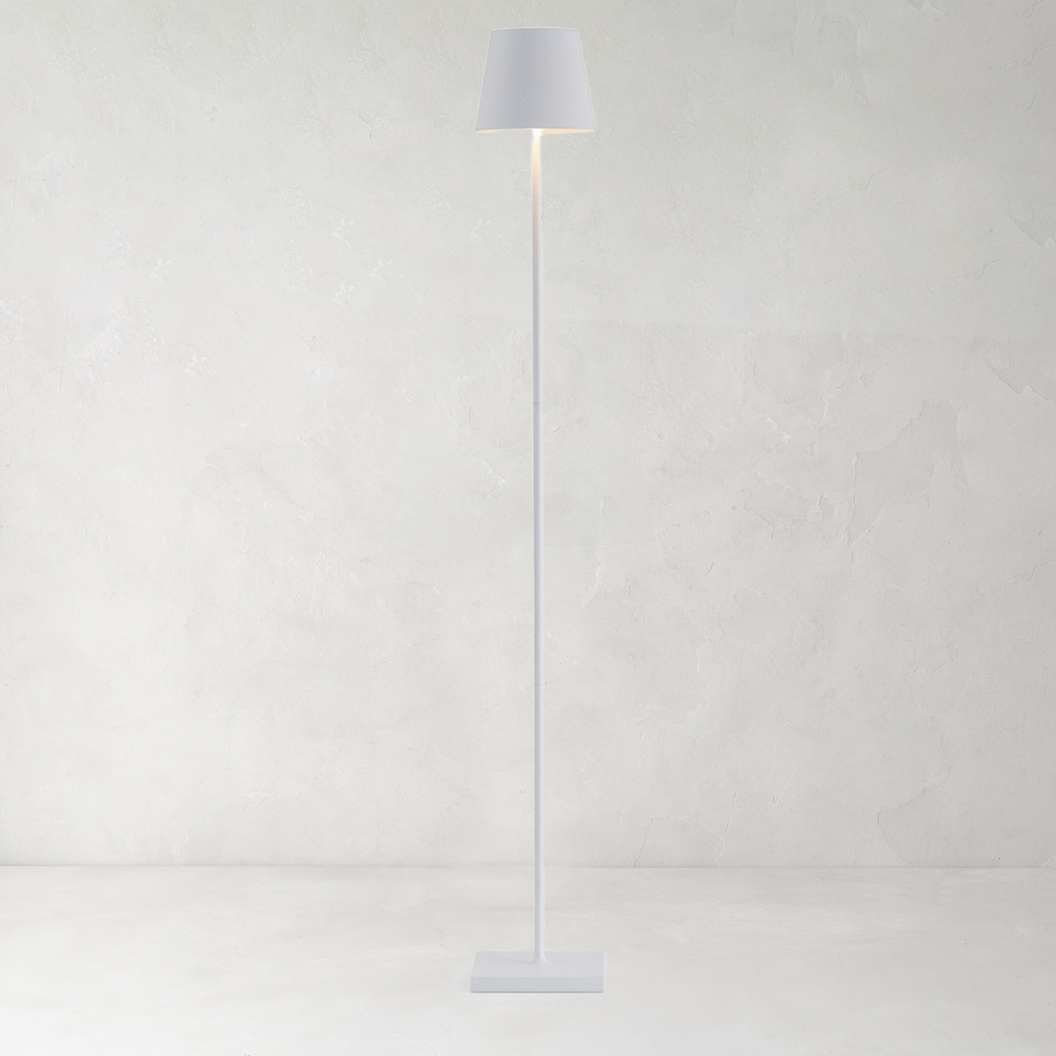 Poldina Pro White Floor Lamp, aluminum base, conical shade, integrated LED, adjustable height.