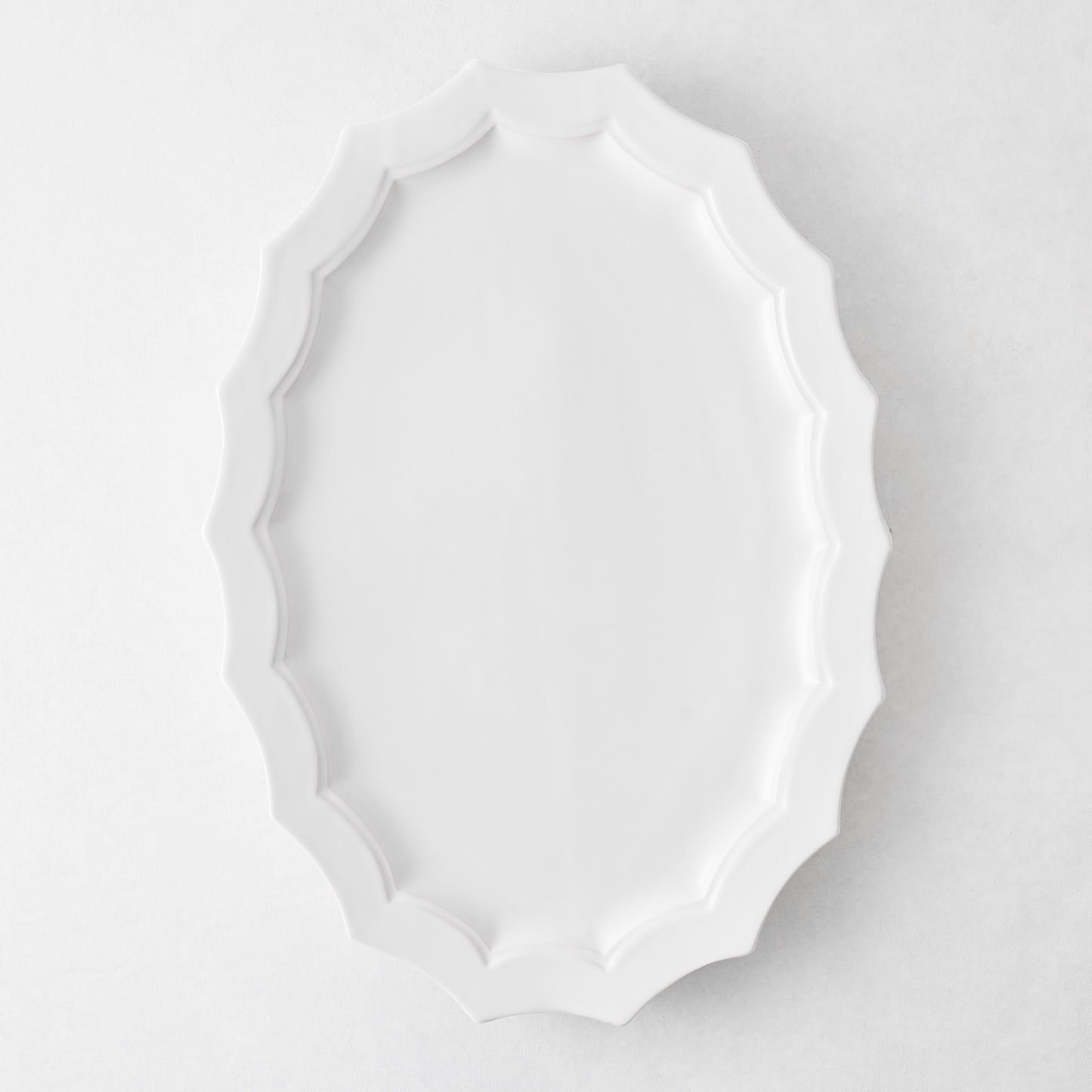Stella Ceramic Scallop Serve Platter