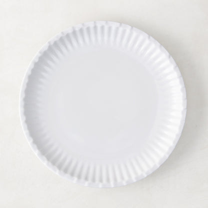 White 8.5" Melamine Street Eats Salad Plate with ribbed edge, mimicking a paper plate.
