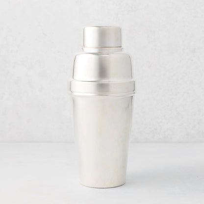 Vintage silverplate Carolina cocktail shaker with a polished finish.