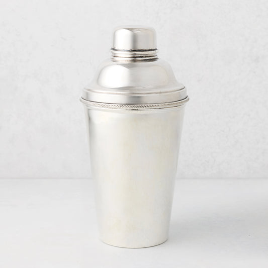 Vintage silverplate Rue cocktail shaker with ribbed band detail.