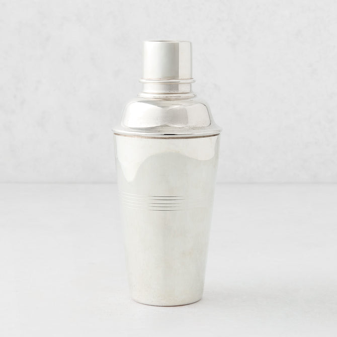 Vintage Silverplate Simple Classic Maximilian Shaker