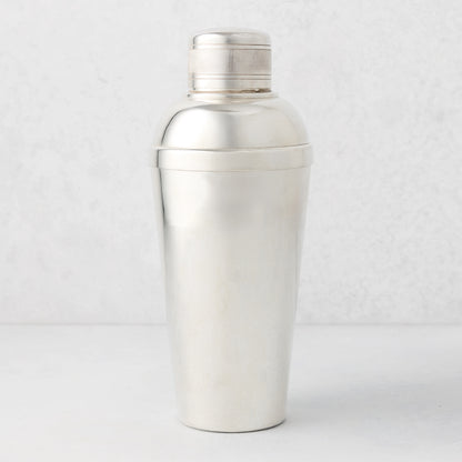 Vintage silverplate Yara cocktail shaker with ribbed cap.