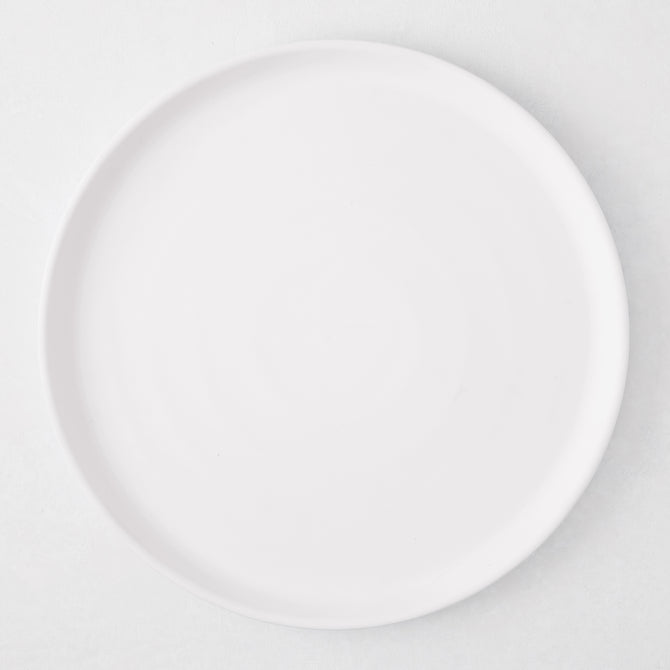 HG White Melamine Dinner Plate, 10.6"Dia, modern lipped design.