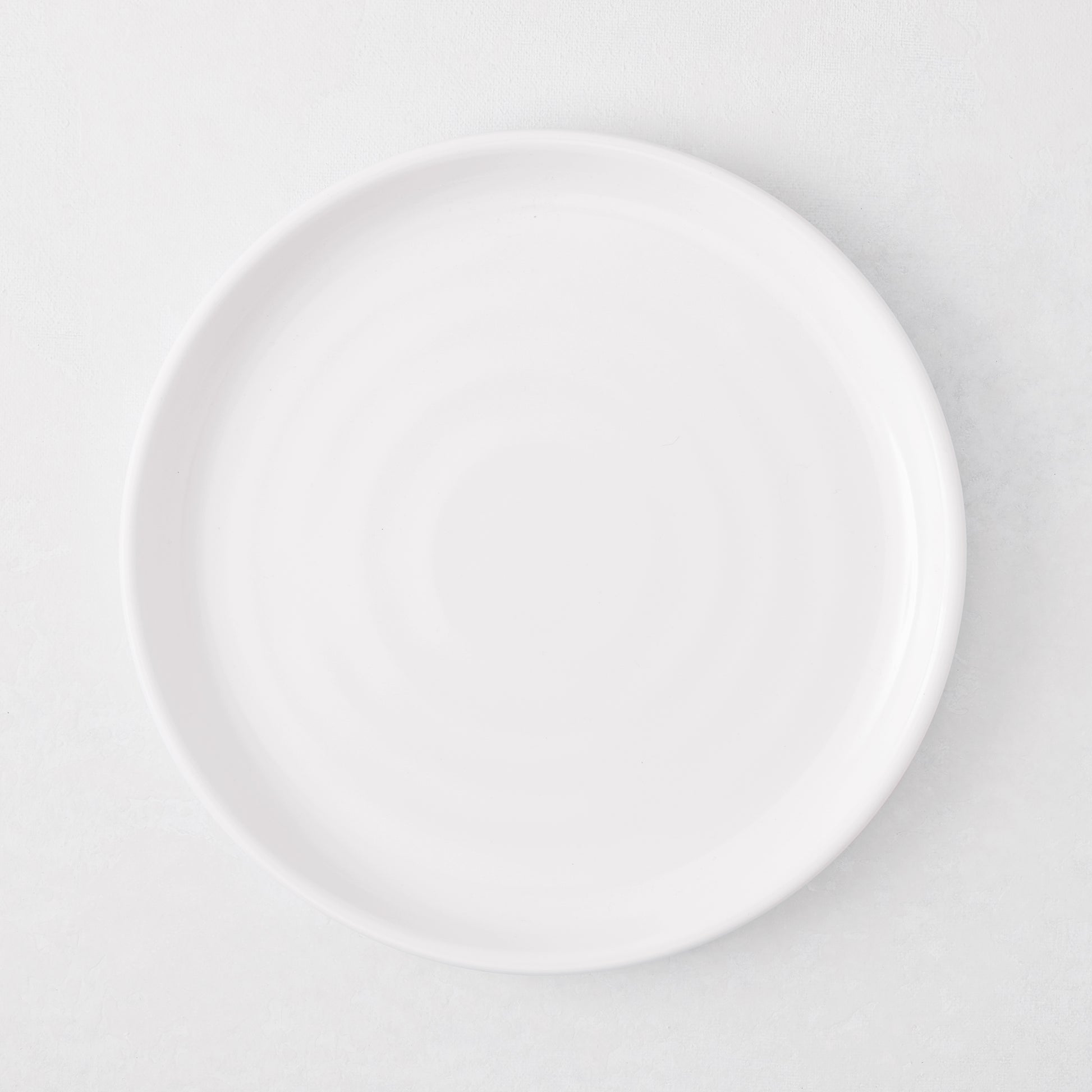 HG White Melamine Salad Plate, 8"Dia, modern lipped design.