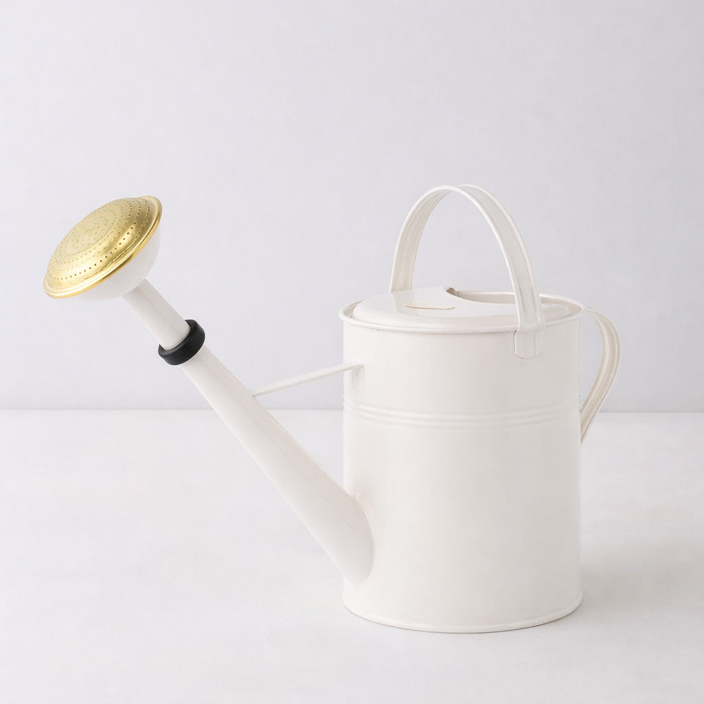 HG Garden White Zinc Watering Can, 9 Liter