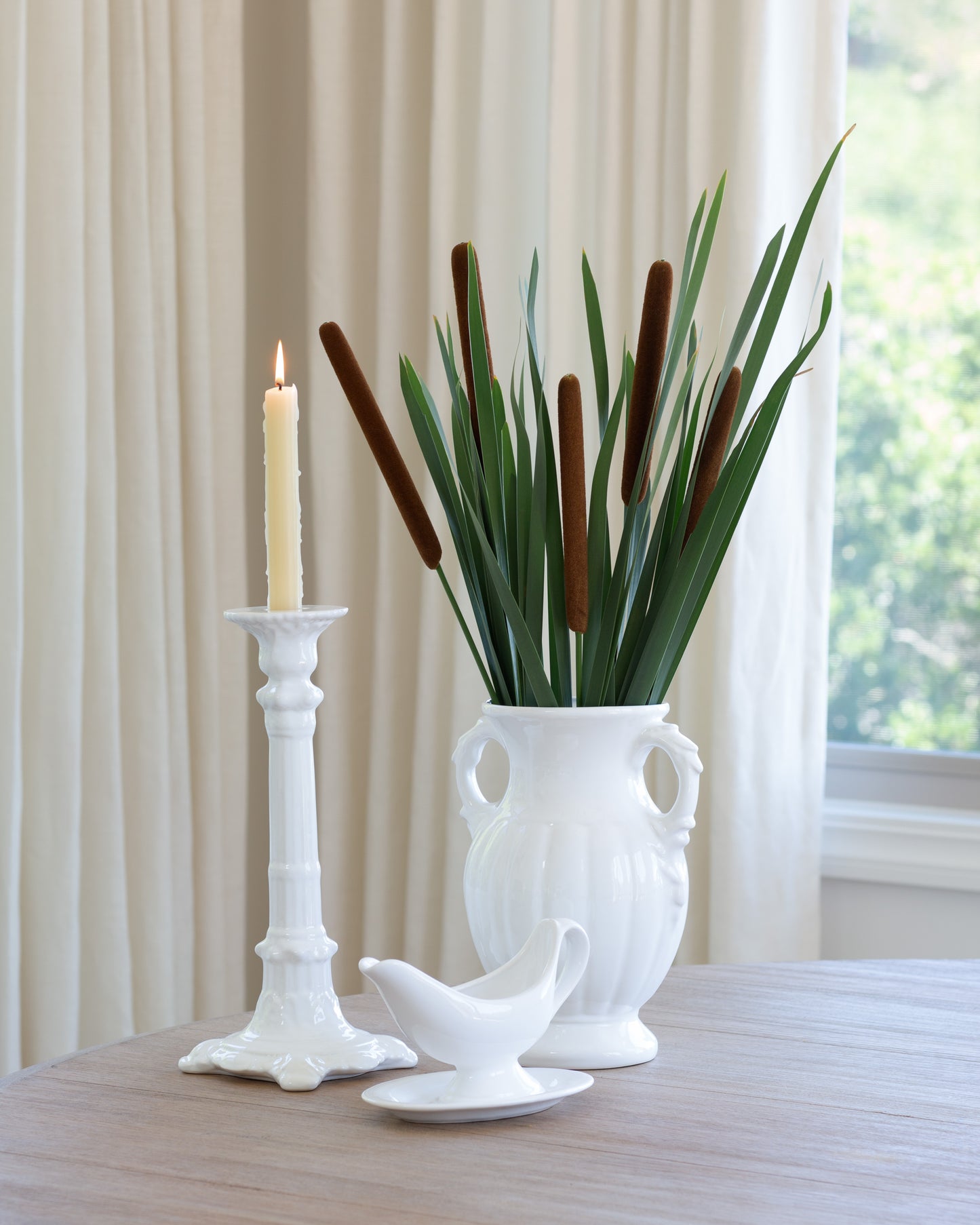 Column White Medium Ceramic Candlestick