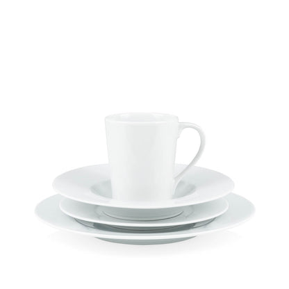 HG Classic white porcelain mug on a stack of three matching plates.